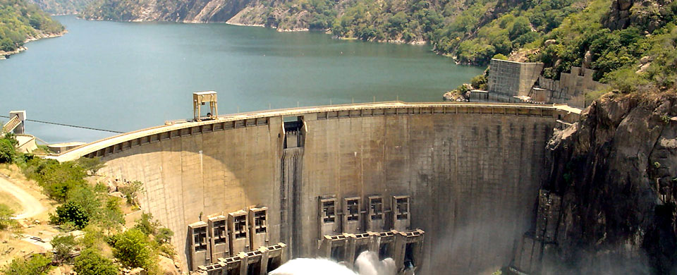Cahora Dam
